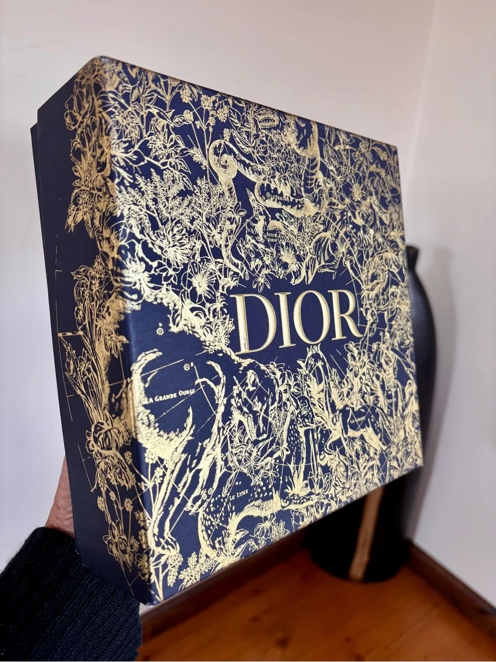 CHRISTIAN DIOR Celestial Zodiac Gift Box w/ Original Tissue 8.25” Collector
